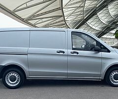 2017 Mercedes-Benz Vito - Image 5/10