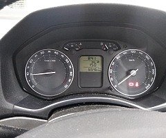 Skoda Octavia - Image 7/10