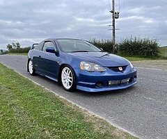 Integra dc5 type r / type s rolling shell wanted everything bar the engine .