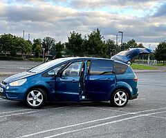 Ford s max