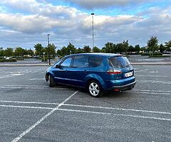 Ford s max