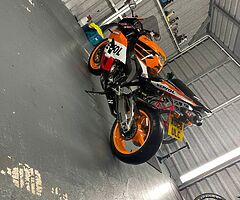 2005 Honda CBR - Image 4/10