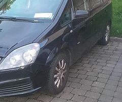 Car - Image 9/10