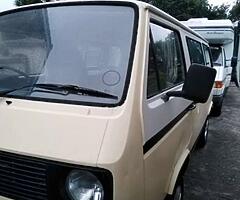 Volkswagen T25 Camper