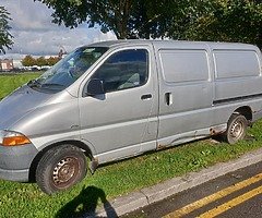 Toyota hiace