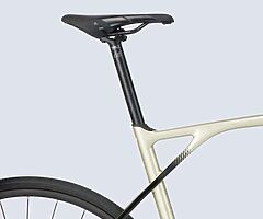 Lapierre Pulsium 5.0 Disc Med 52cm 2021 Carbon Road bike