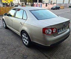 VW JETTA 1.6 PETROL 2007 - Image 4/10