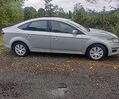 2liter Ford mondeo