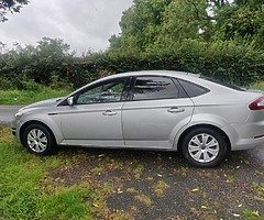 2liter Ford mondeo