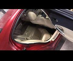 Lexus IS220D sport - Image 9/10