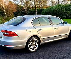 2014 SKODA SUPERB 2.0