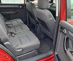 Volkswagen touran - Image 4/10
