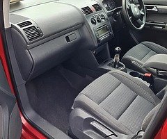 Volkswagen touran - Image 10/10