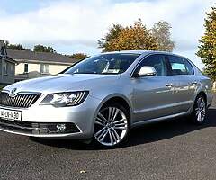 2014 SKODA SUPERB 2.0 ELEGANCE