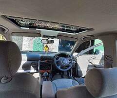 I am selling an audi a3 1.6 petrol engine with 150 hp engine, all valid documents without any probl - Image 6/9