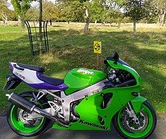 Kawasaki Zx7r 1996