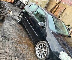Golf mk5  swat ibiza  and vauxhall  van for parts r repair - Image 3/3