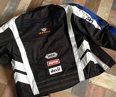 Motorbike jacket. Size S - Image 3/4