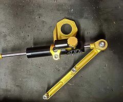 Kawasaki Zx10r steering damper to suit 04 model