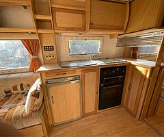 2004 Elddis Odyssey Fixed Bed - Image 9/10