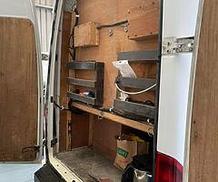Sprinter camper van - Image 9/10