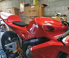 2004 Honda CBR