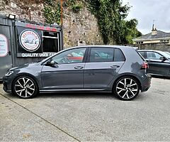 2017 Volkswagen Golf - Image 7/10
