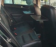 2011 Volkswagen Tiguan 2.0L TDI - Image 8/10