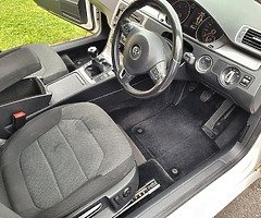 VW Passat 2012 - Image 7/10