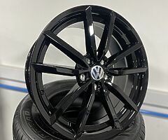 VW Pretoria Style Wheels - Image 5/7