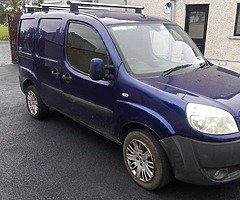 F￼iat van