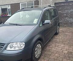 Vw touran 1.6 petrol - Image 4/5