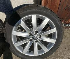 17” genuine Volkswagen alloys - Image 4/5