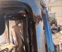 Ford 76 cab - Image 7/10