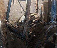 Ford 76 cab - Image 10/10