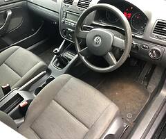 2005 Volkswagen Golf - Image 6/6