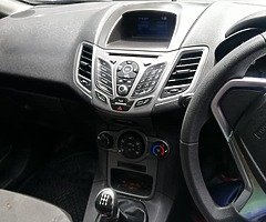 Ford Fiesta Eco Boost 1.0 - Image 4/7