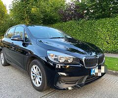 2019 BMW 218i active tourer 2,400km
