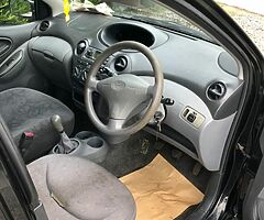 Toyota Yaris for sale 1.0 4 new tyres - Image 6/8