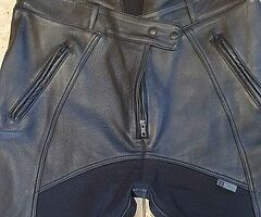 Leather trousers - Image 4/6