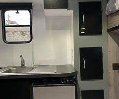 Mercedes 814d camper/ race truck - Image 6/10