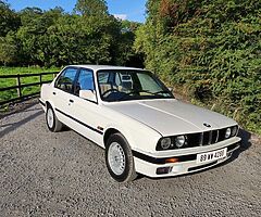 BMW 320i auto e30 automatic in alpine White tax and test