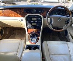 Xj6 3.0 litre v6