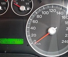 Ford Focus Ghia 06 - Image 8/8