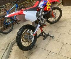 2001 Honda CR - Image 5/5