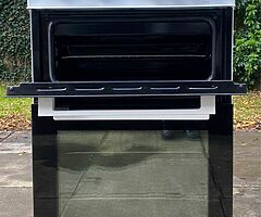 60cm Beko Electric Cooker