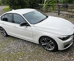 BMW 318d Sports - Image 8/10