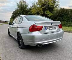 2009 BMW 320