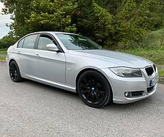 2009 BMW 320 - Image 9/9