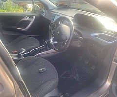 151 Peugeot 2008 - Image 7/10